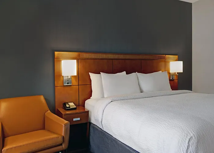 Courtyard Chicago Elmhurst/oakbrook Area 3* Elmhurst