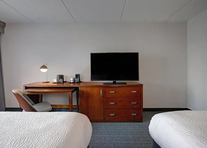 Courtyard Chicago Elmhurst/oakbrook Area 3* Elmhurst