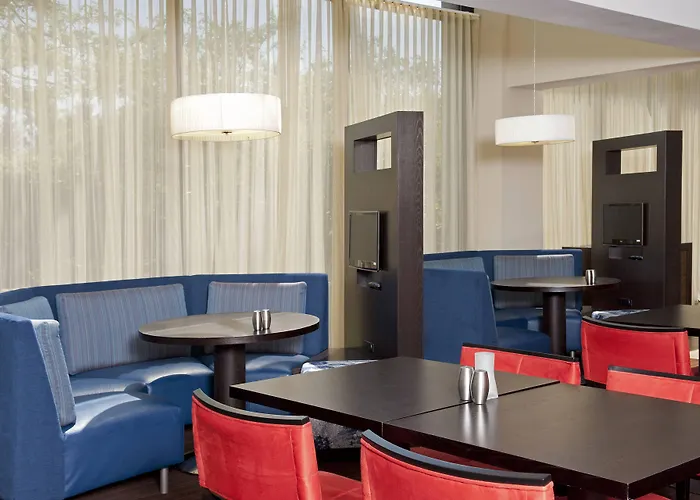 Courtyard Chicago Elmhurst/oakbrook Area Hotel